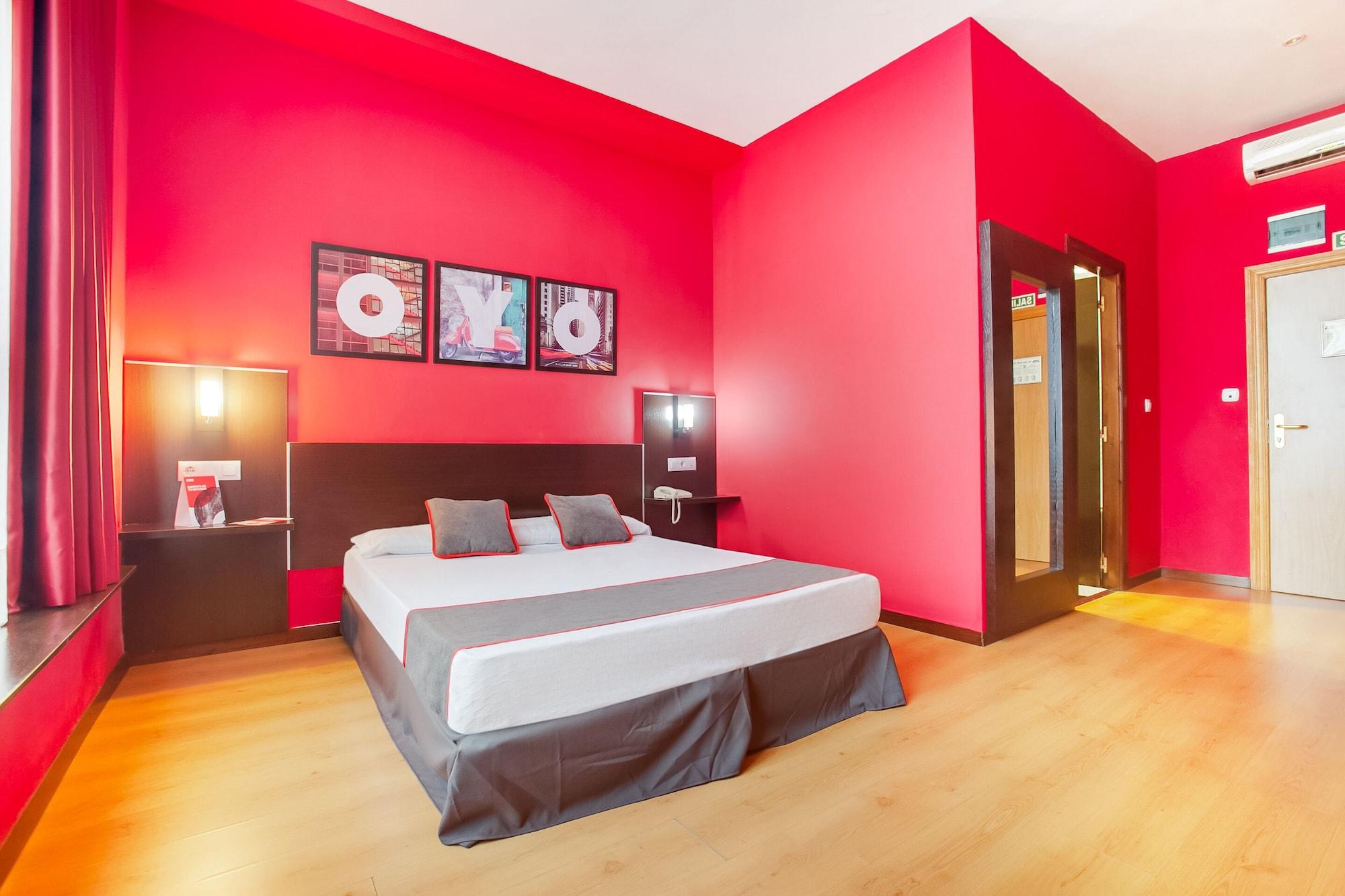 Oyo Hotel Parque Empresarial Aviles Bagian luar foto